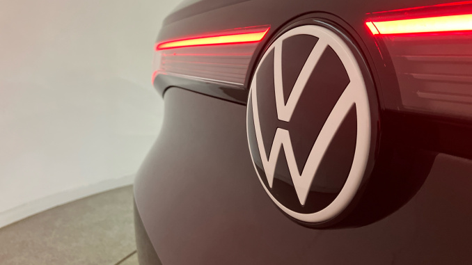 Volkswagen ID.4 250kW 4MOTION GTX Edition 79kWh 5dr Auto Electric Estate - Image 24
